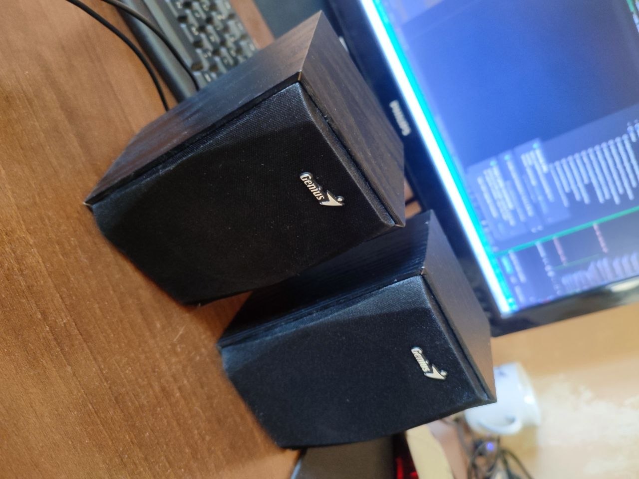 Genius speakers photo 2