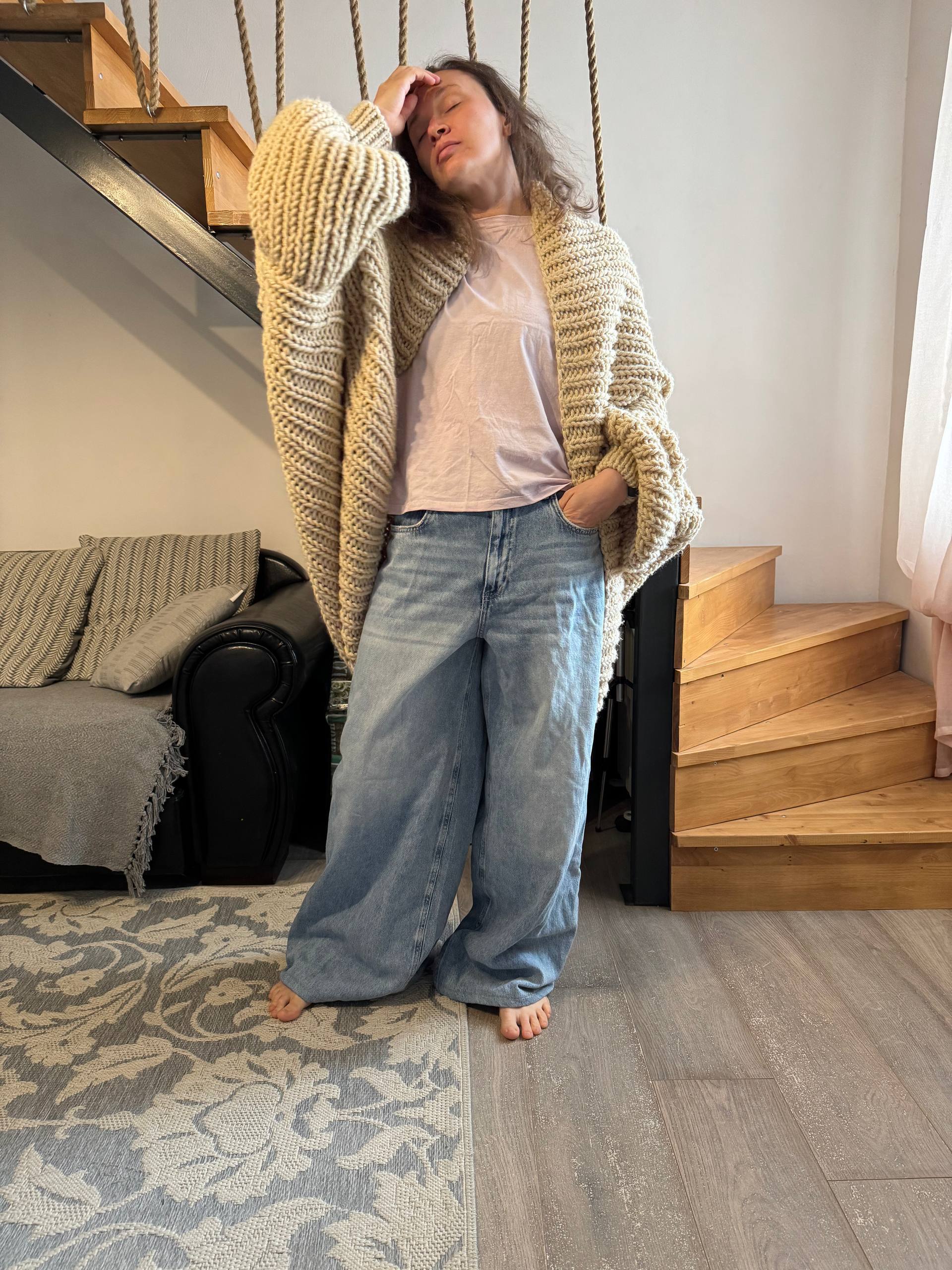 Sweater/cardigan photo 3
