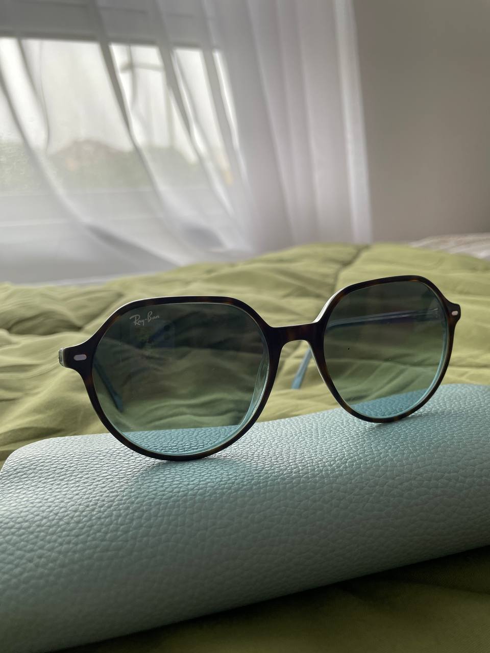 Ray-Ban RB2195 Taliја photo 2