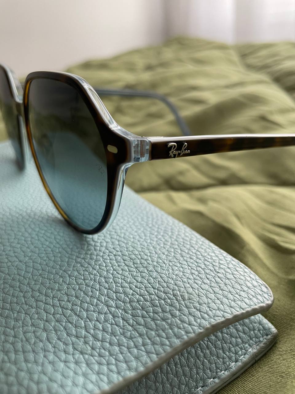 Ray-Ban RB2195 Taliја photo 3