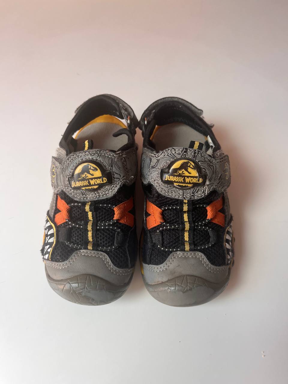 LED sandals