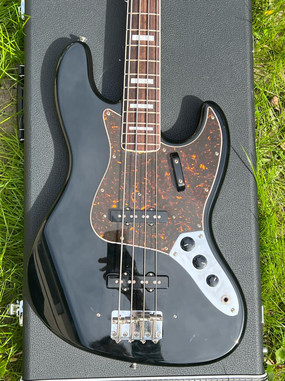 Fender JB75-US Jazz Bass Black 2011 photo 8