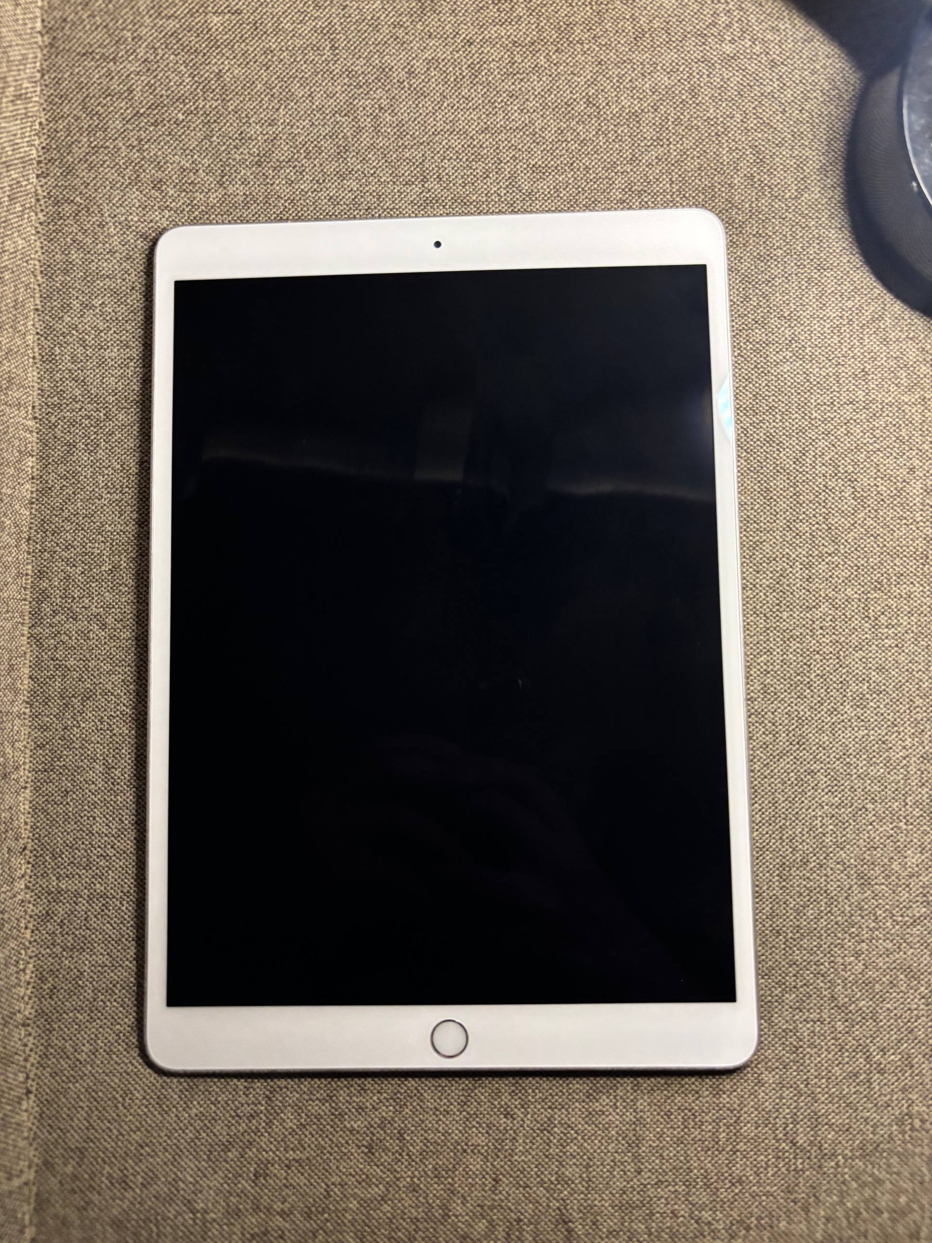iPad Pro 10.5 photo 2