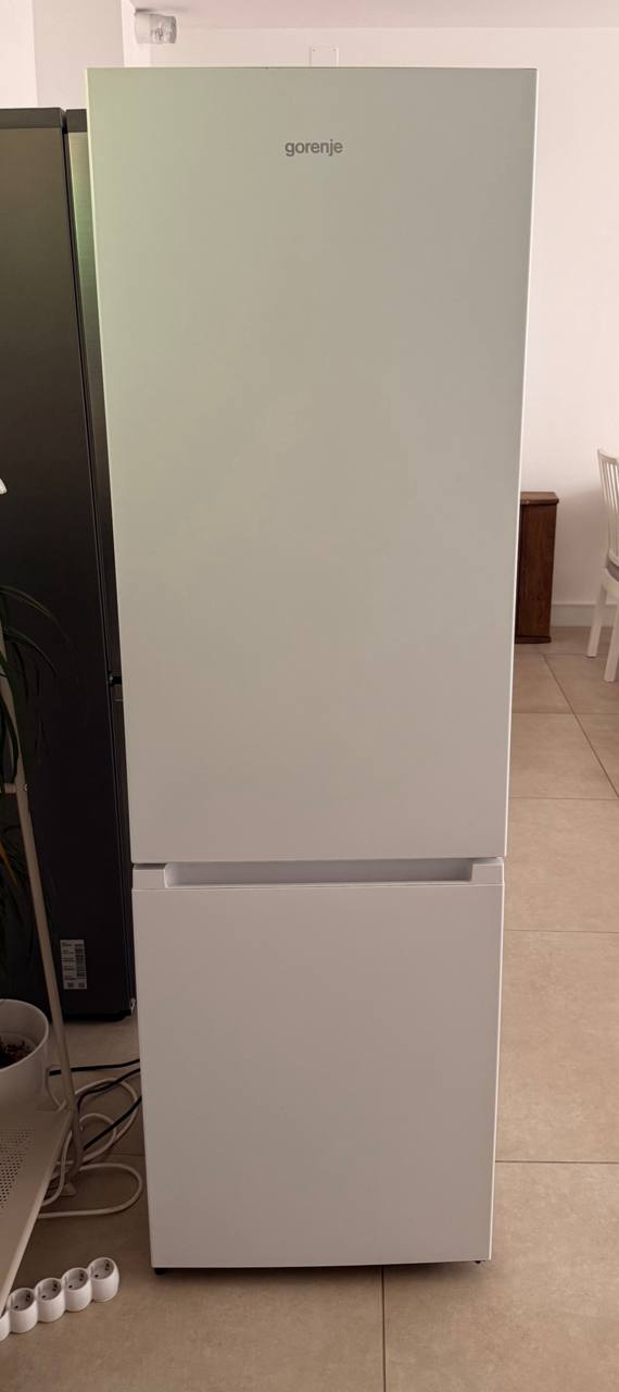 Холодильник Gorenje RK4181PW4