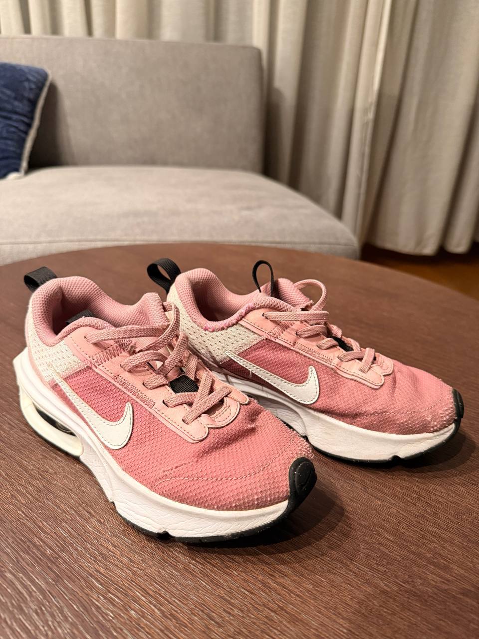 Кроссовки Nike