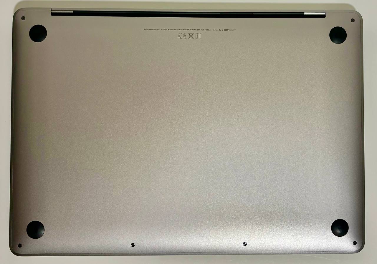 Apple MacBook Pro 13-inch (2019) photo 5