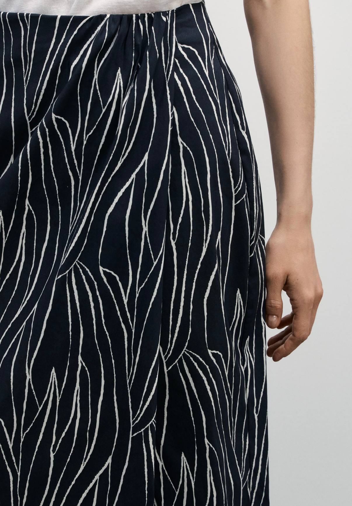 Vintage cotton skirt photo 4