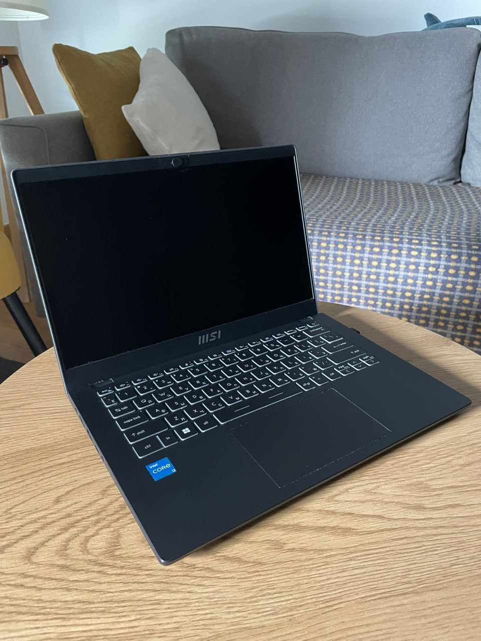 MSI Modern 14 - C12M