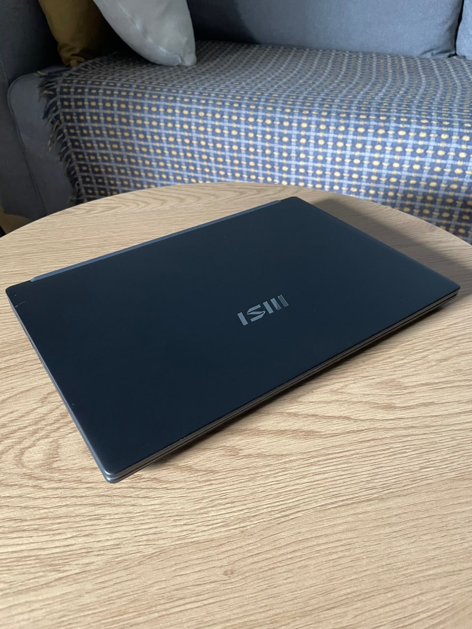 MSI Modern 14 - C12M photo 2