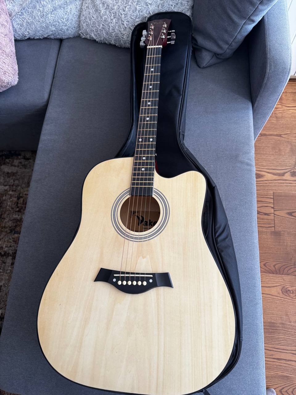 Acoustic Gitara Wakertone Vaker VD07C-NT