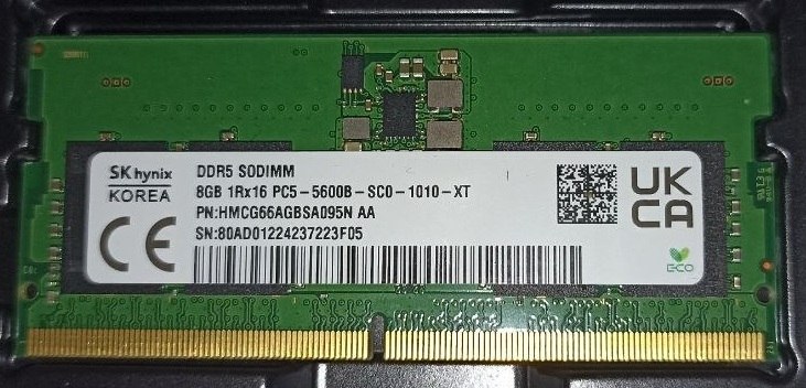 SK hynix DDR5 8GB 5600MHz HMCG66AGBSA095N AA photo 2