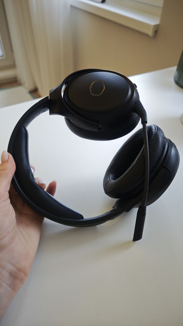 Cooler Master MH670