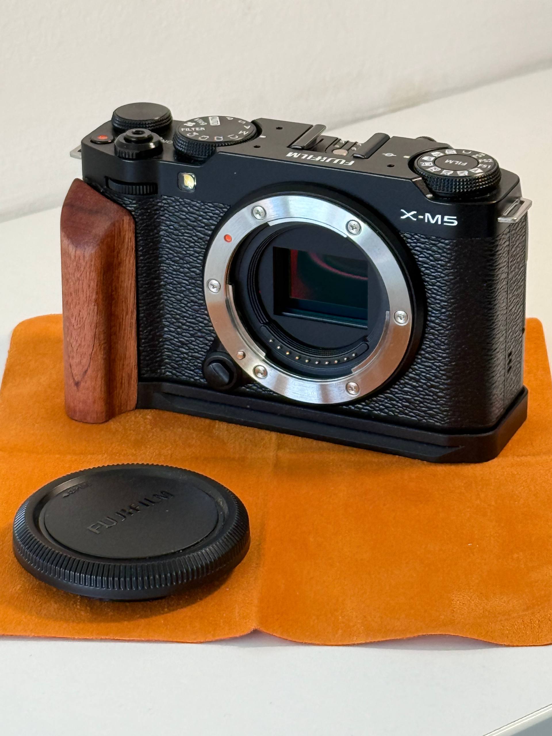 Viltrox 33mm f/1.4 photo 2