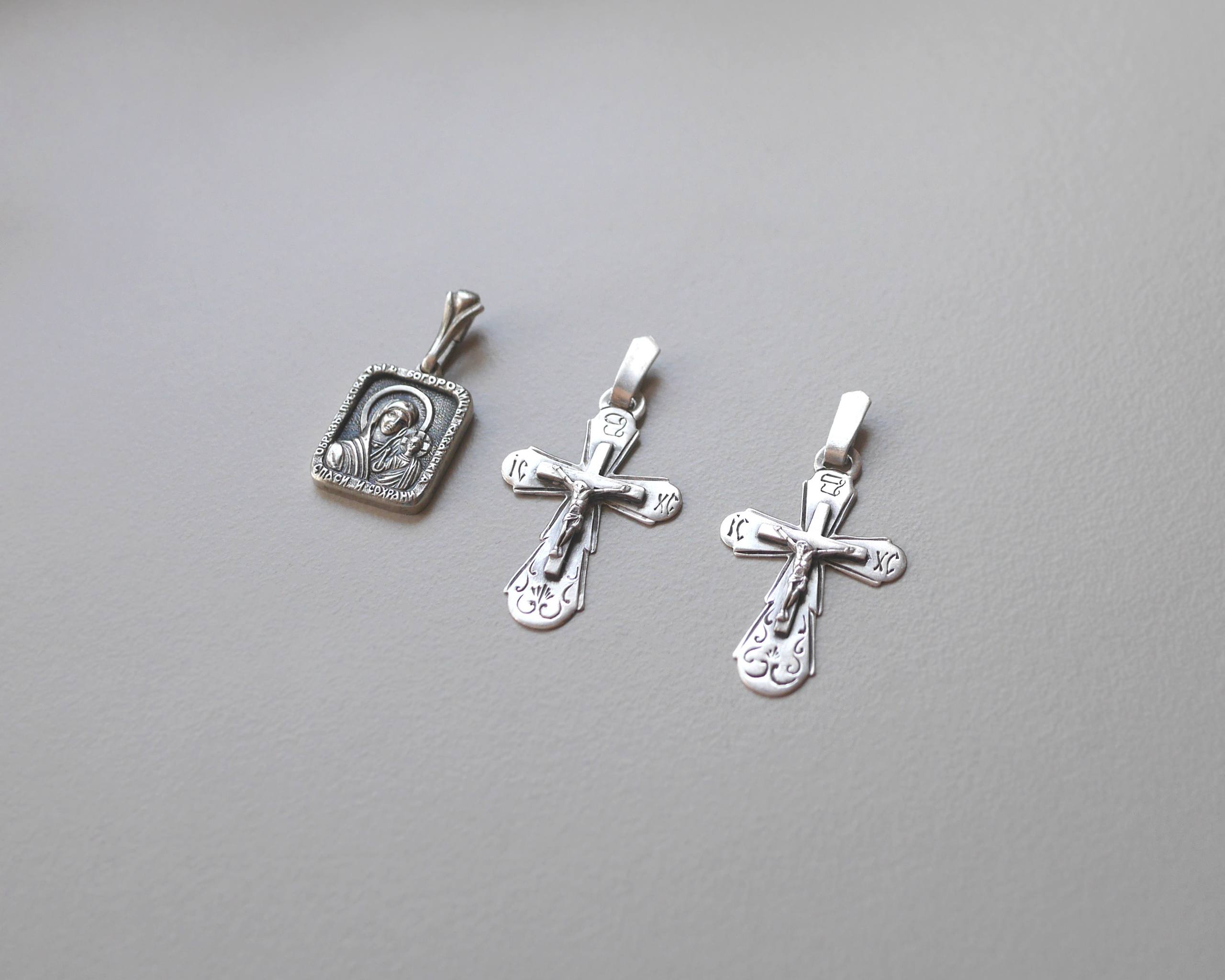 Silver crosses