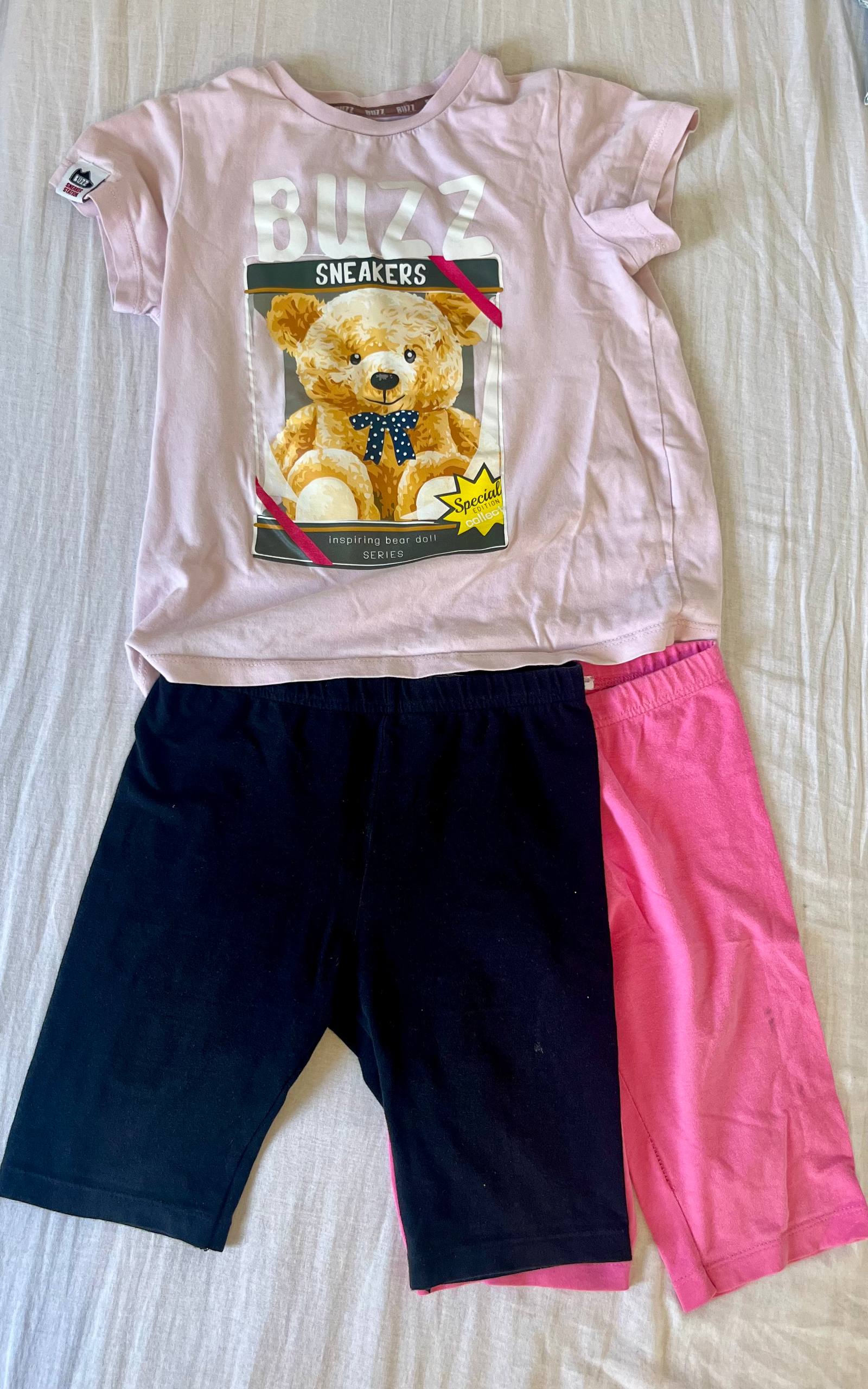 clothing photo 2