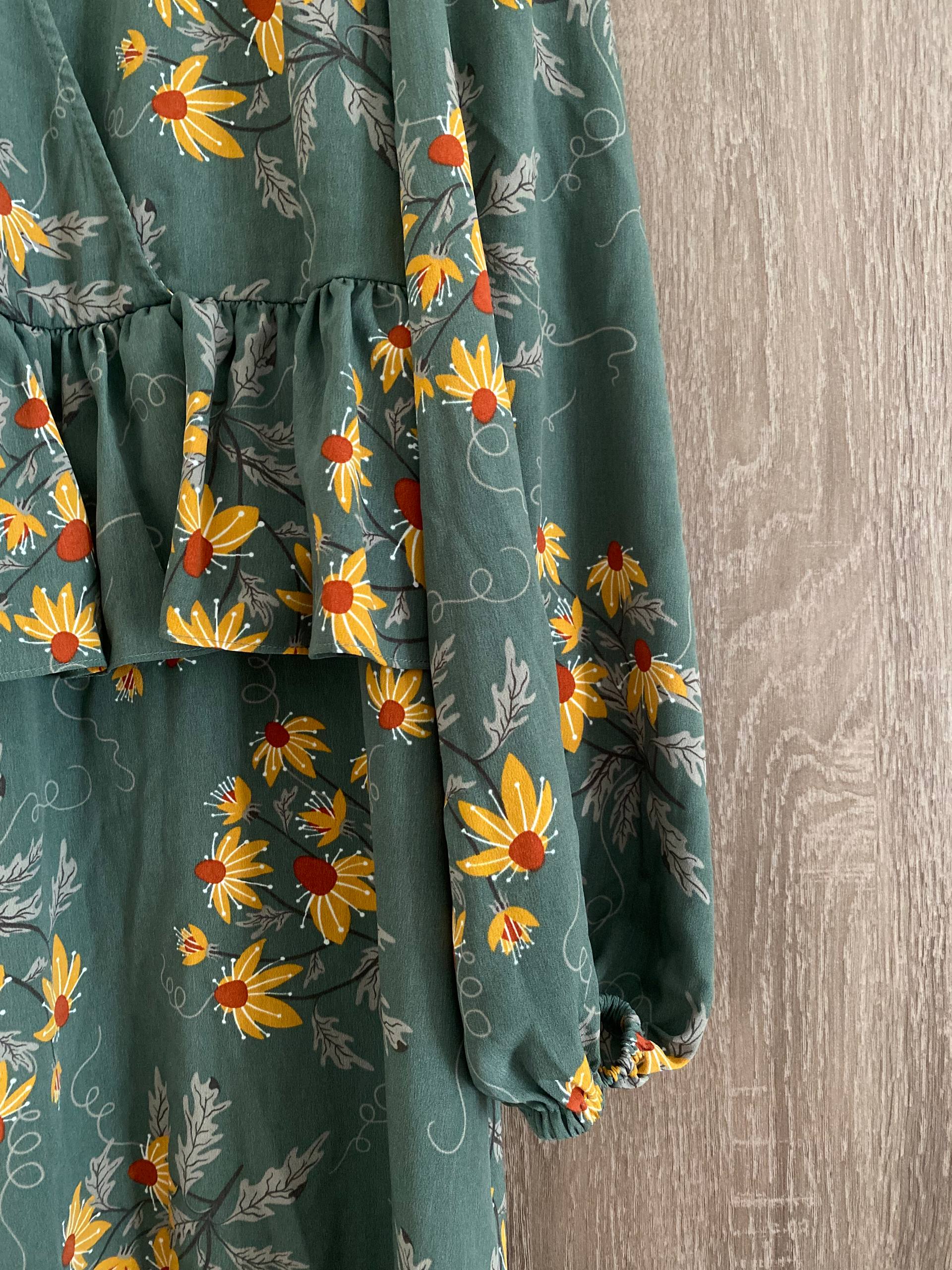 Midi dress photo 2