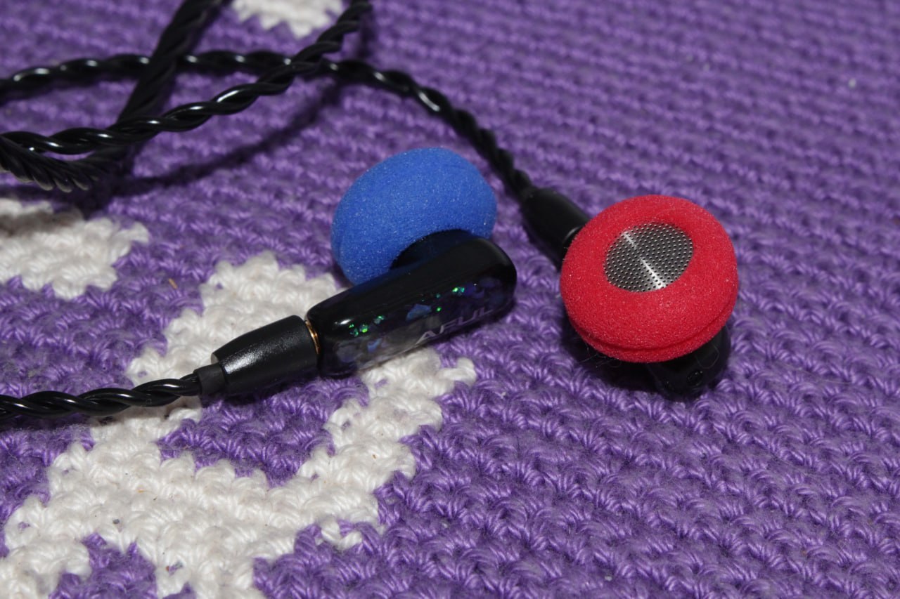 Aful Polarnight in-ear headphones photo 2