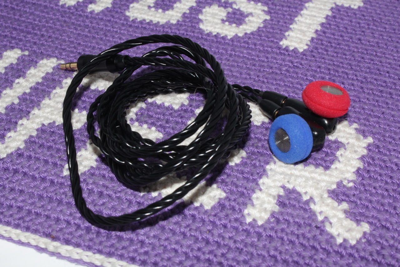 Aful Polarnight in-ear headphones photo 4