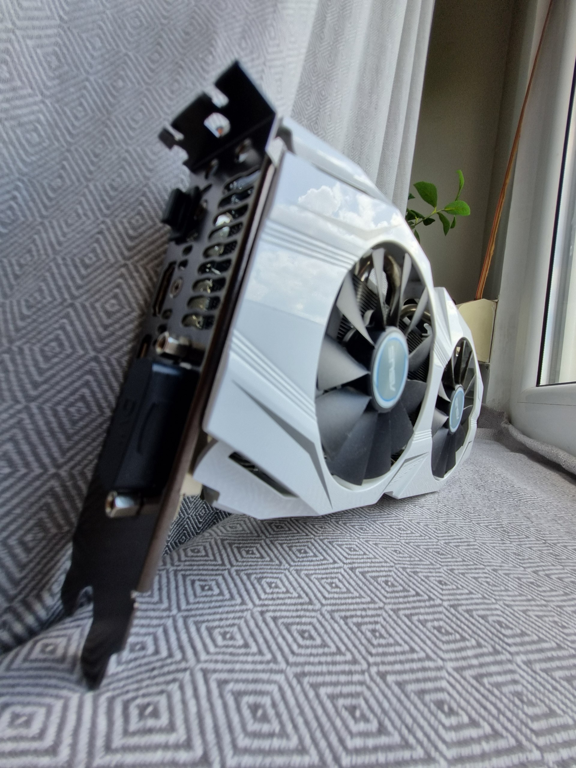 ASUS Dual GTX 1060 6GB photo 3