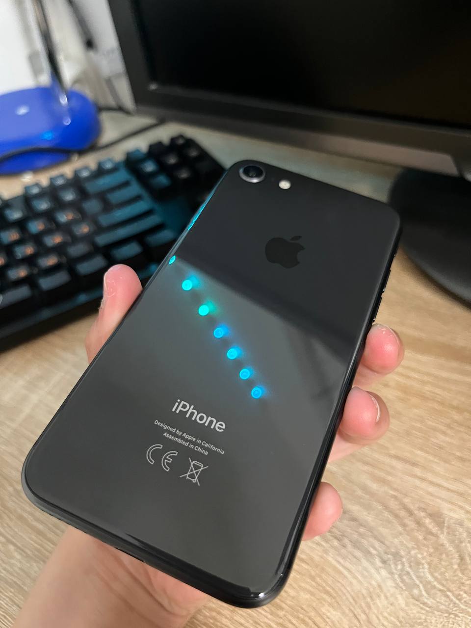 iPhone 8 photo 2