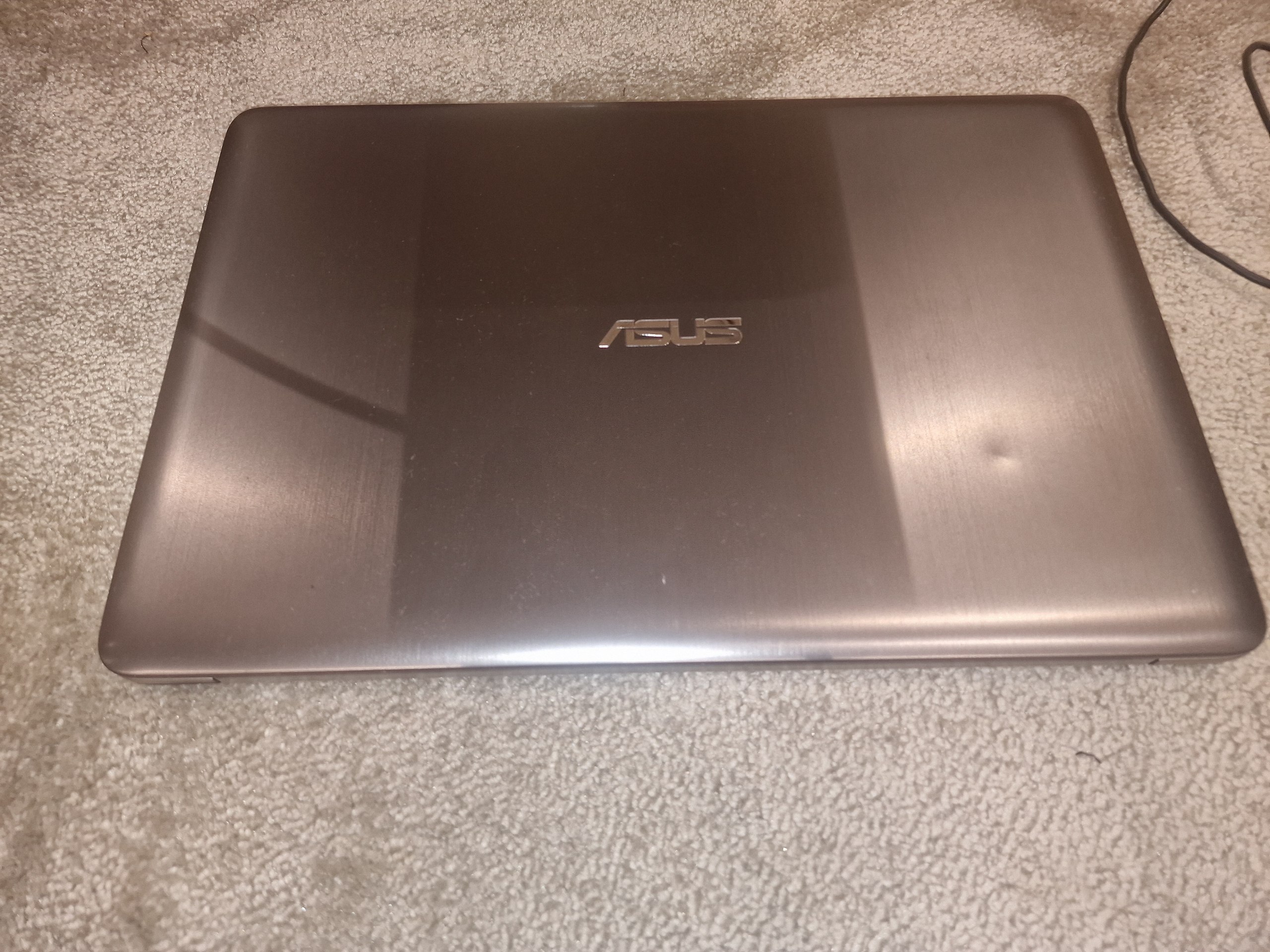 ASUS K501UQ