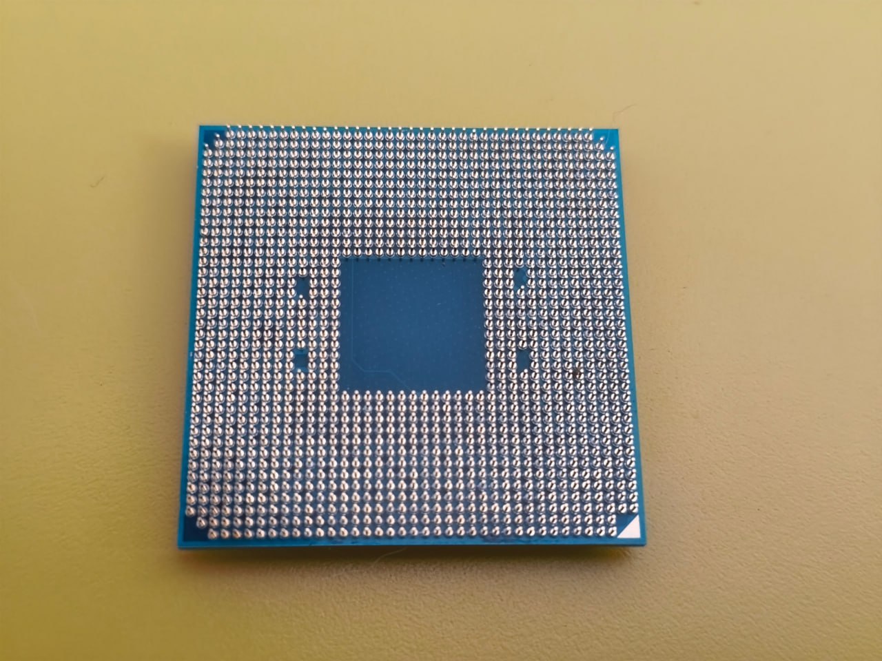 Aqirus Pulsar LS 750W photo 5