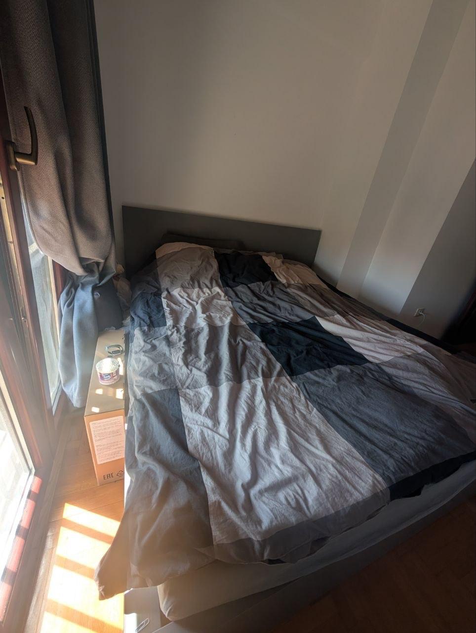 Кровать IKEA MALM