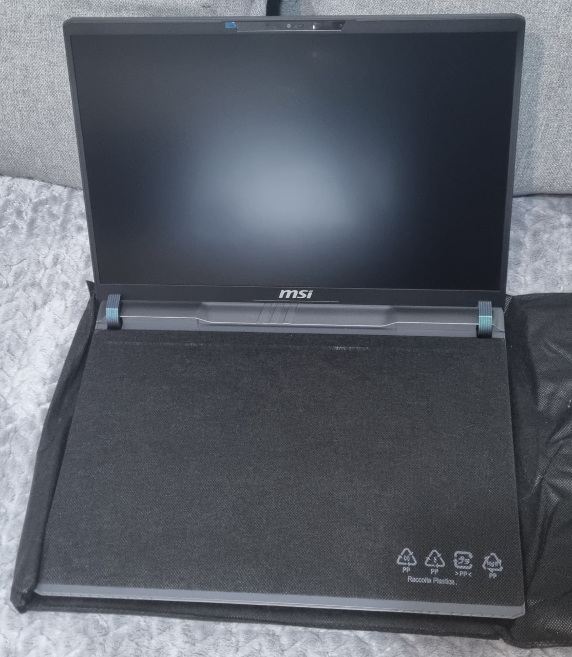 Игровой ноутбук MSI Vector 16 HX AI photo 4