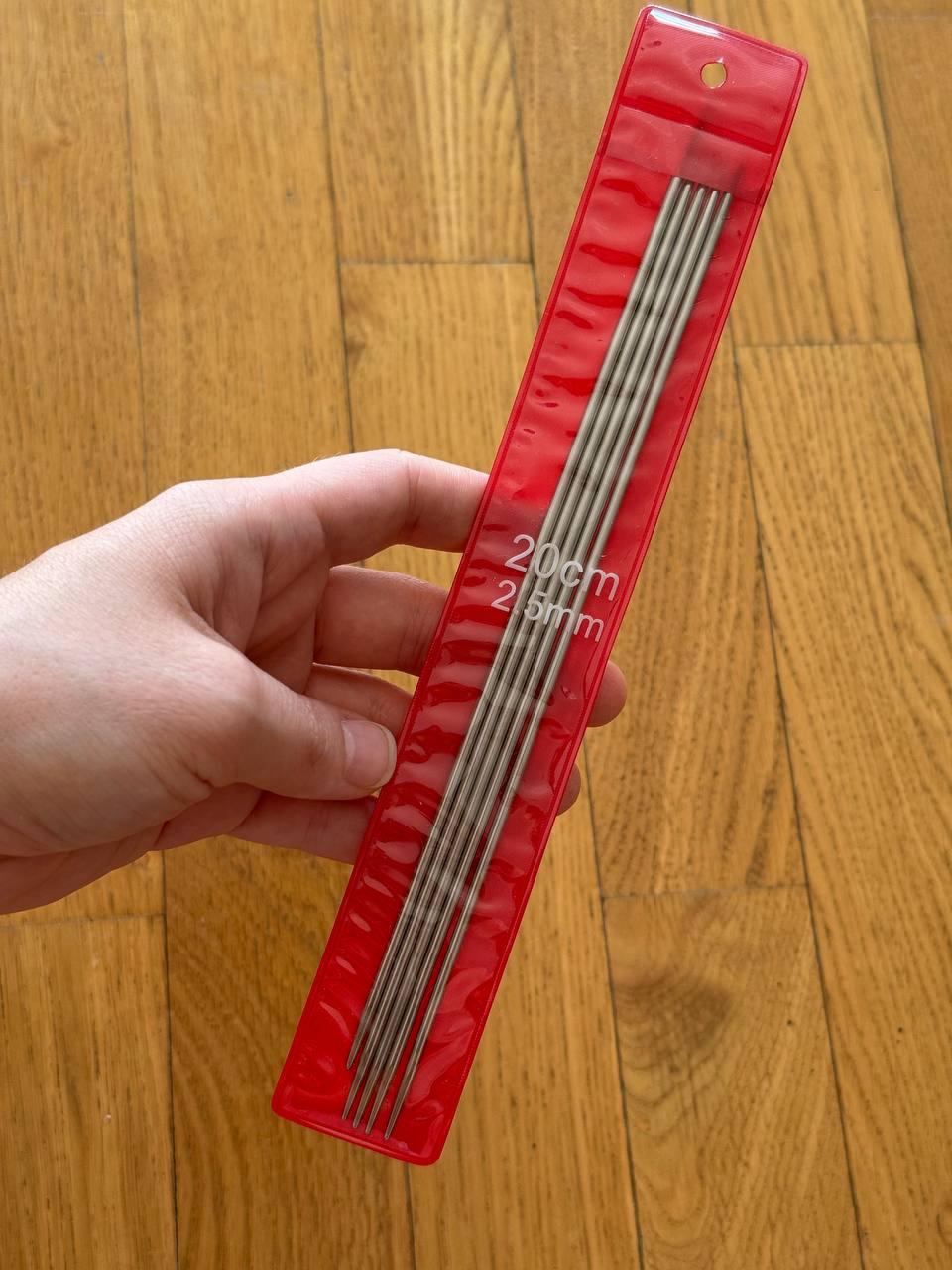 round needles photo 2