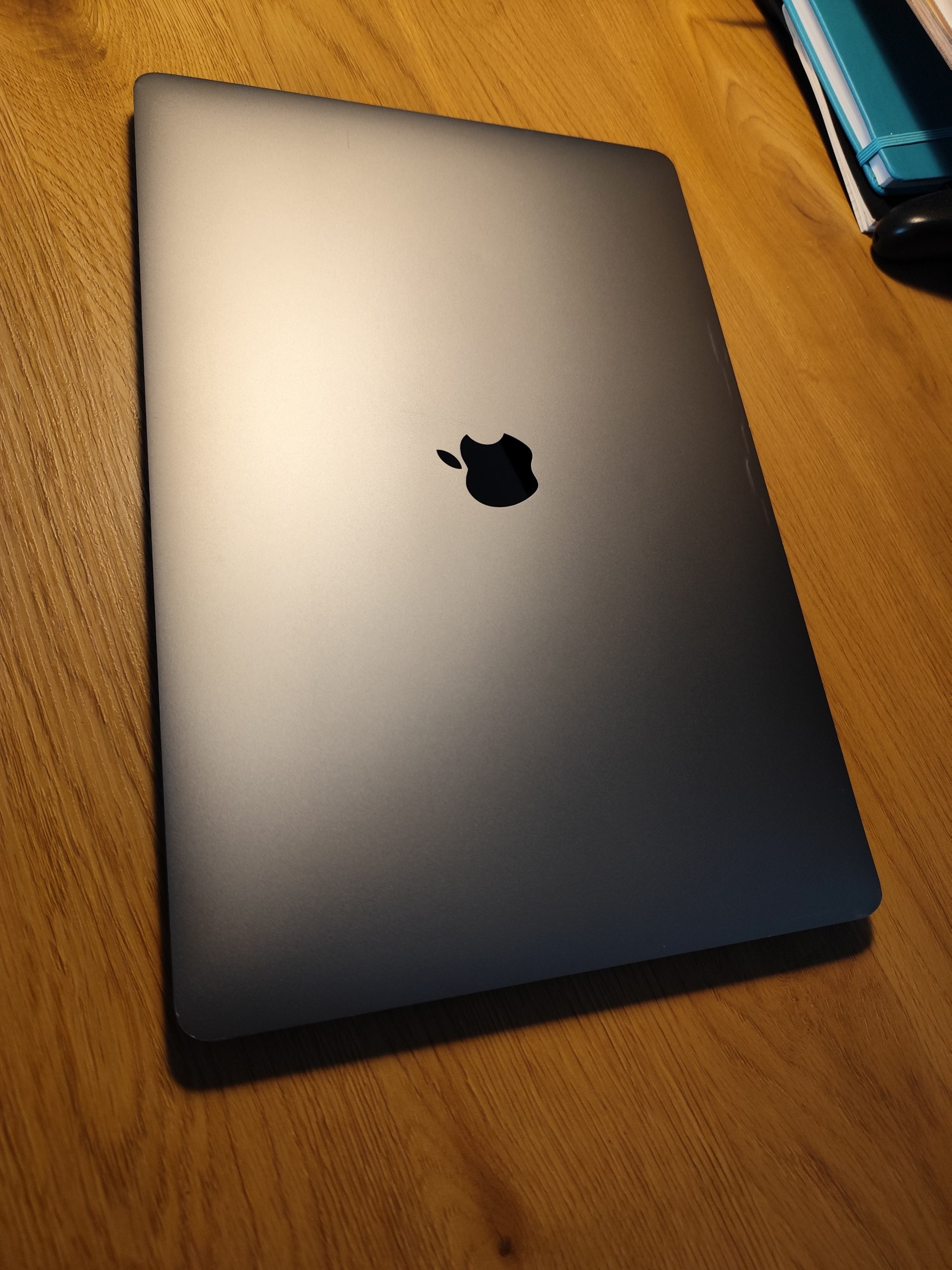 MacBook Pro 16 photo 3