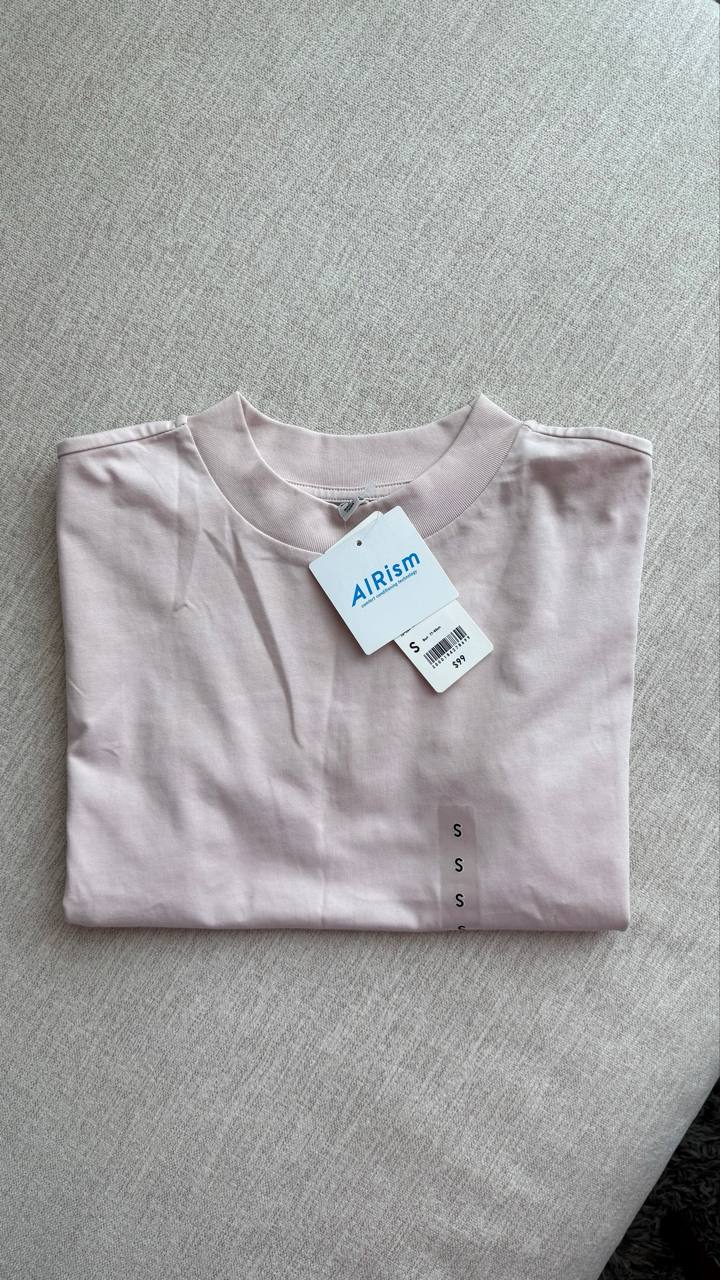 Uniqlo AIRism T-shirt