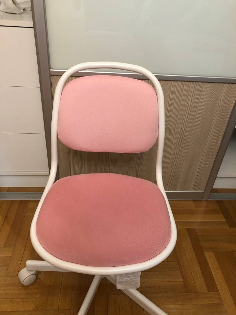 Dečevo sedište ikea