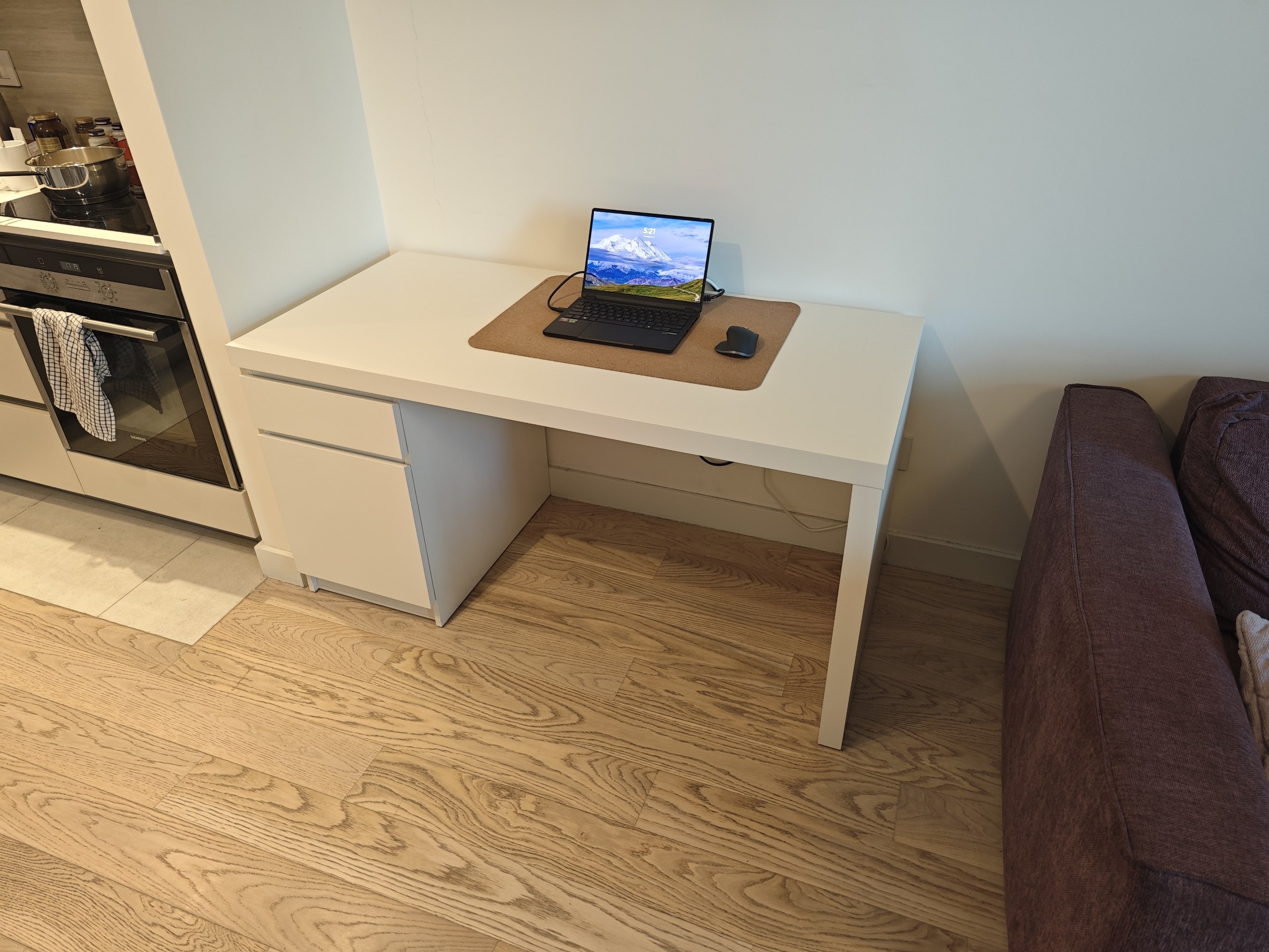 IKEA MALM radni sto
