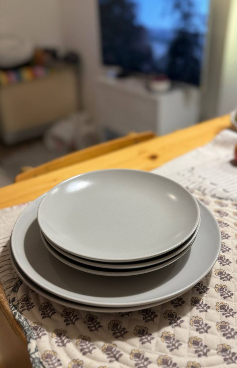 IKEA plates