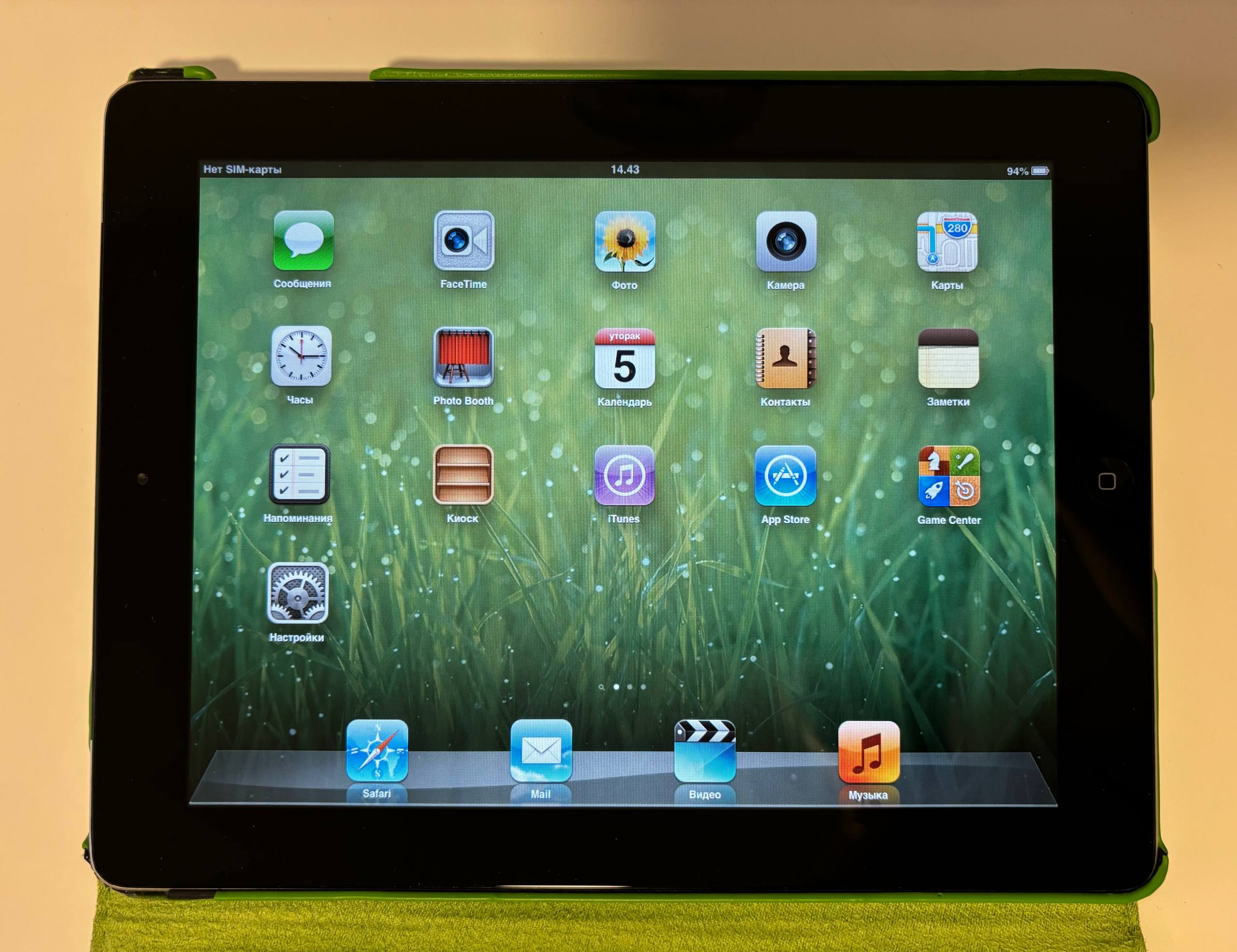 Apple iPad 2 16GB photo 2