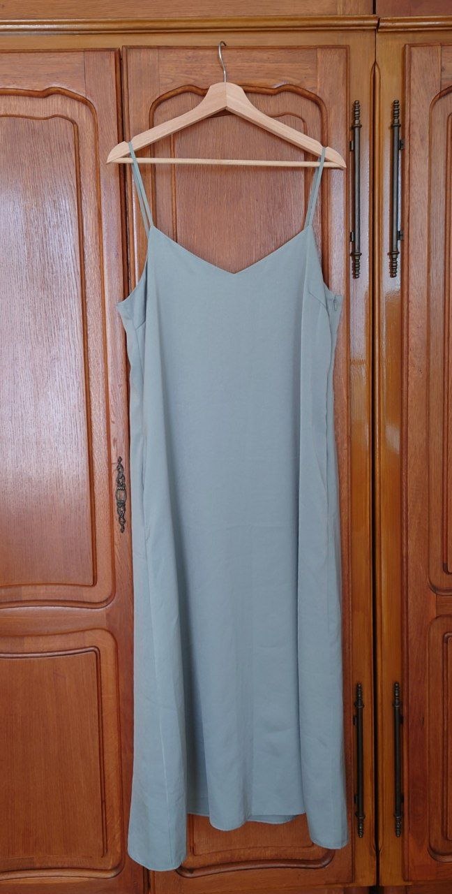 Uniqlo dress photo 2