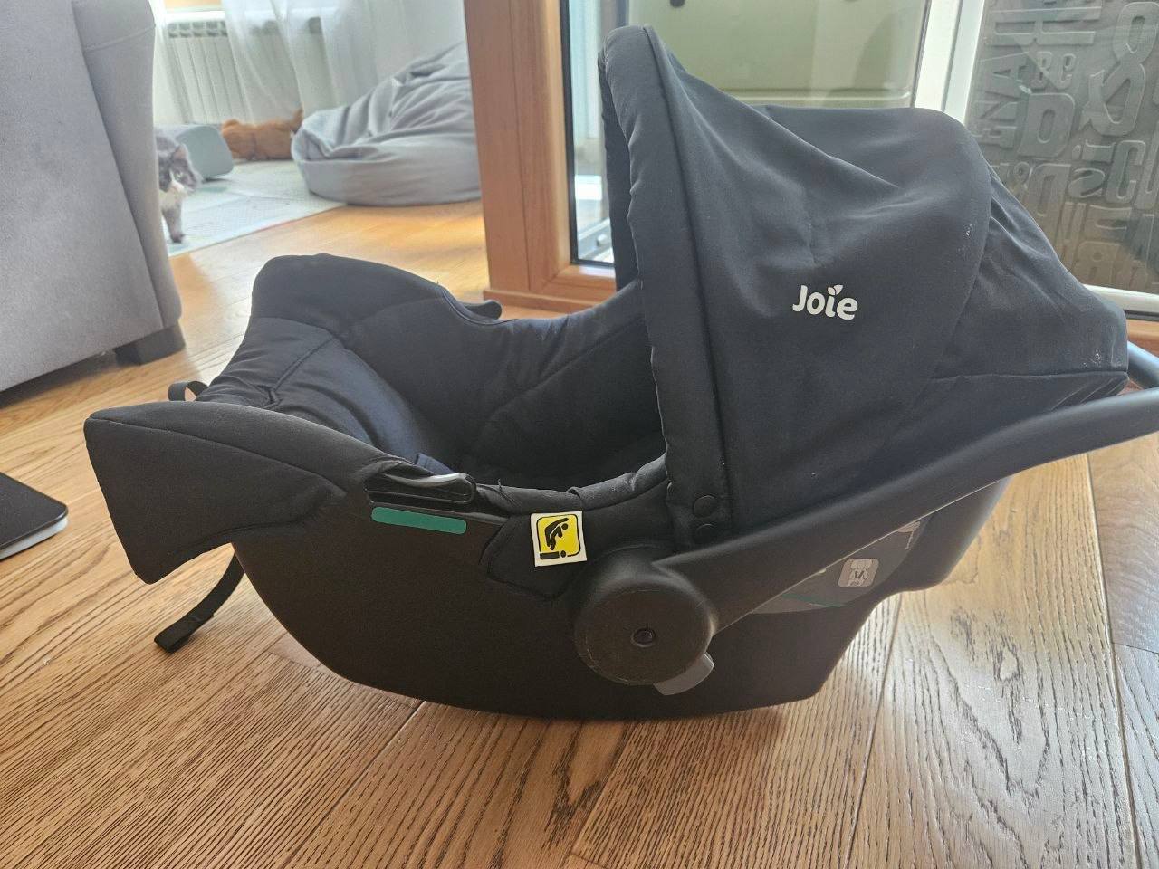 Joie i-juva car seat