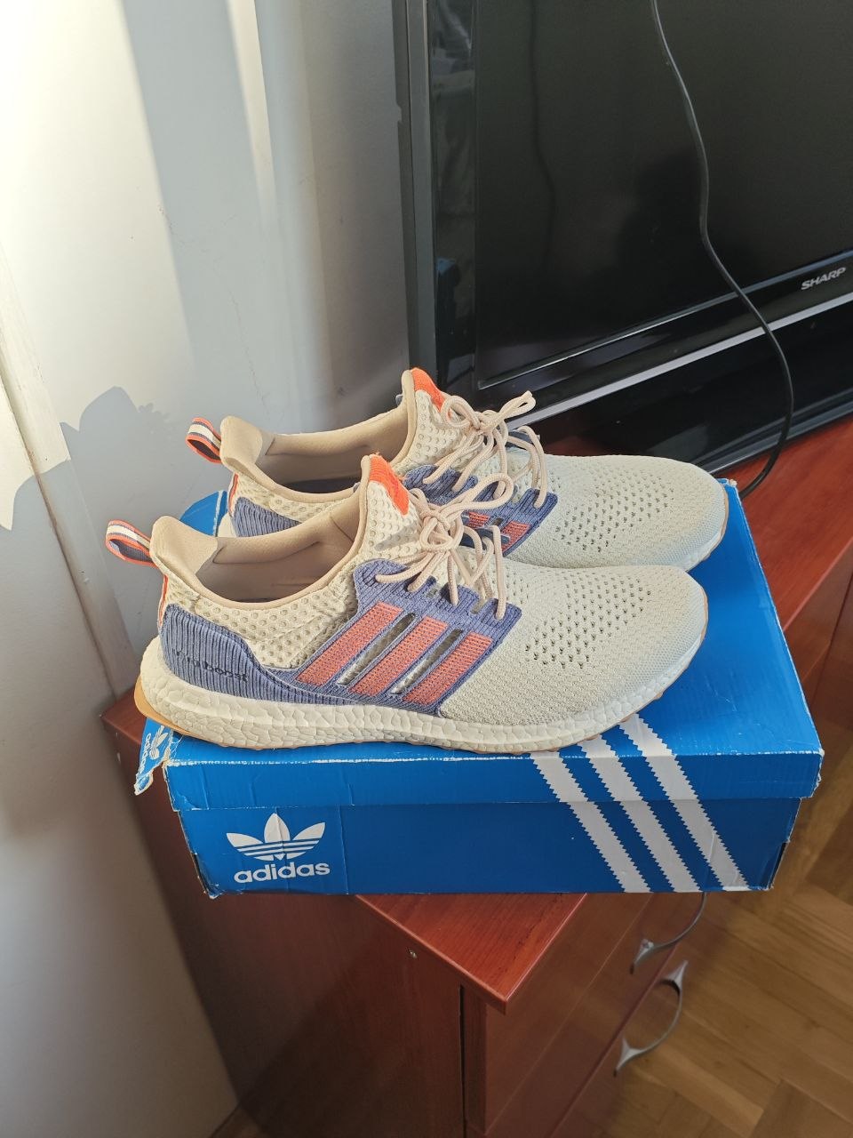 Adidas Ultraboost 1.0 photo 2