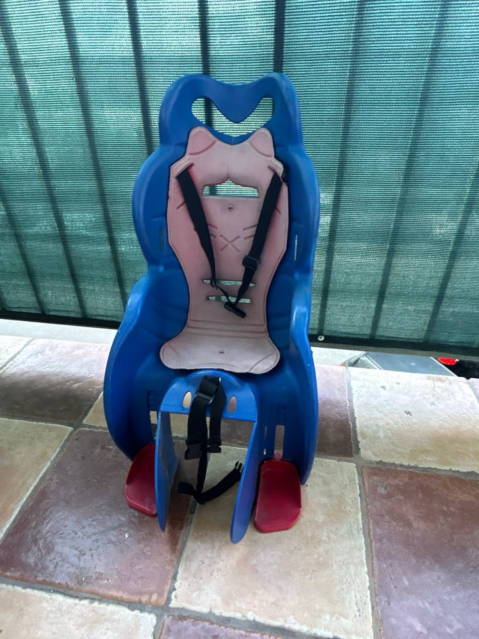 Dečije sedište za bicikl