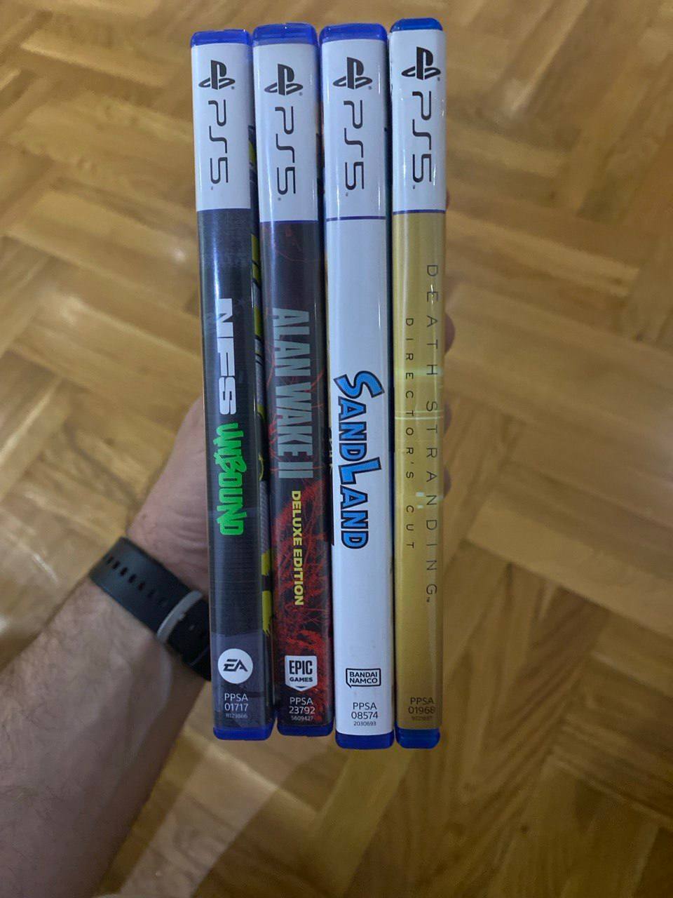 PlayStation 5 photo 2