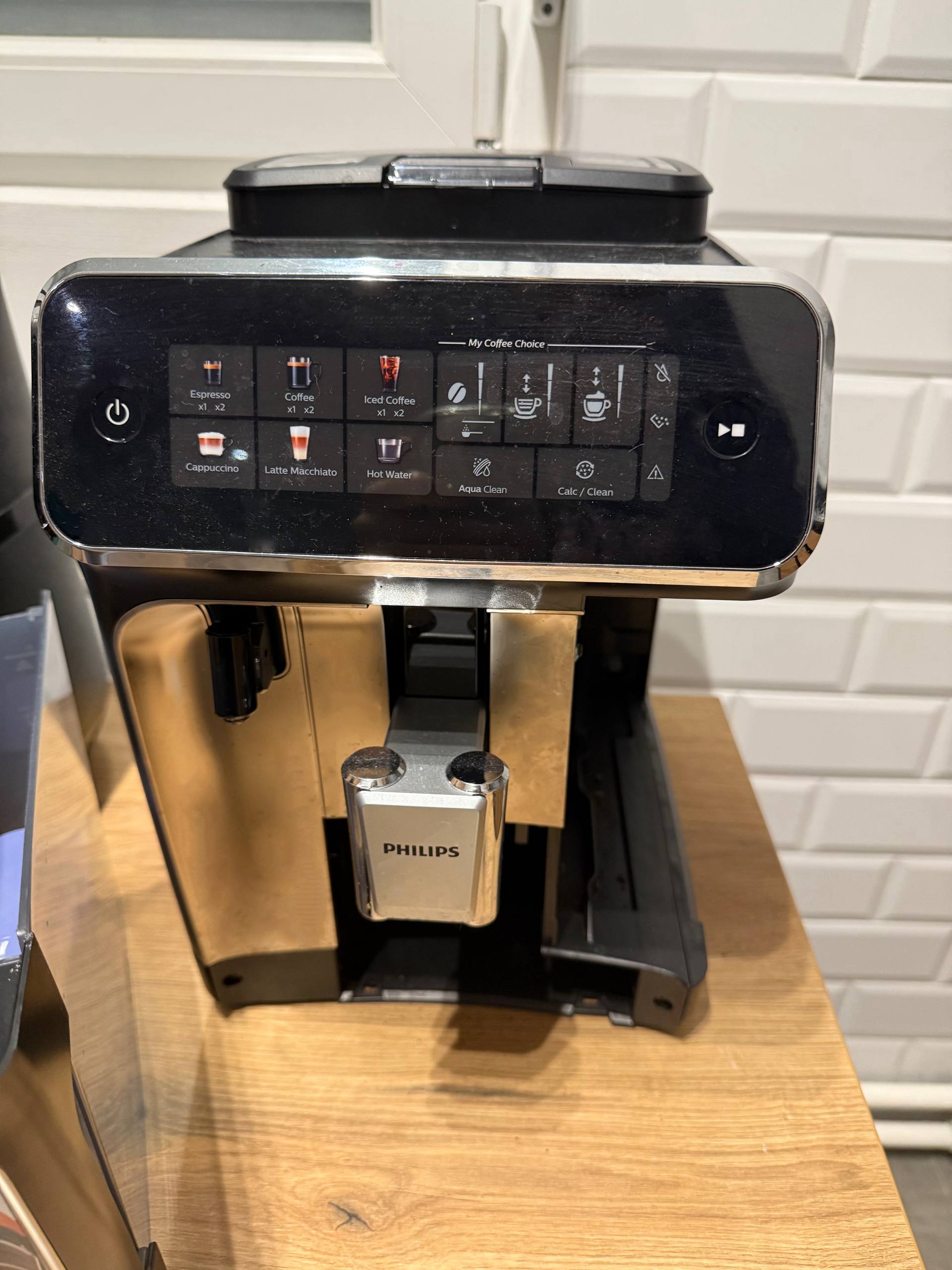Philips 3300 LatteGo kafemasina