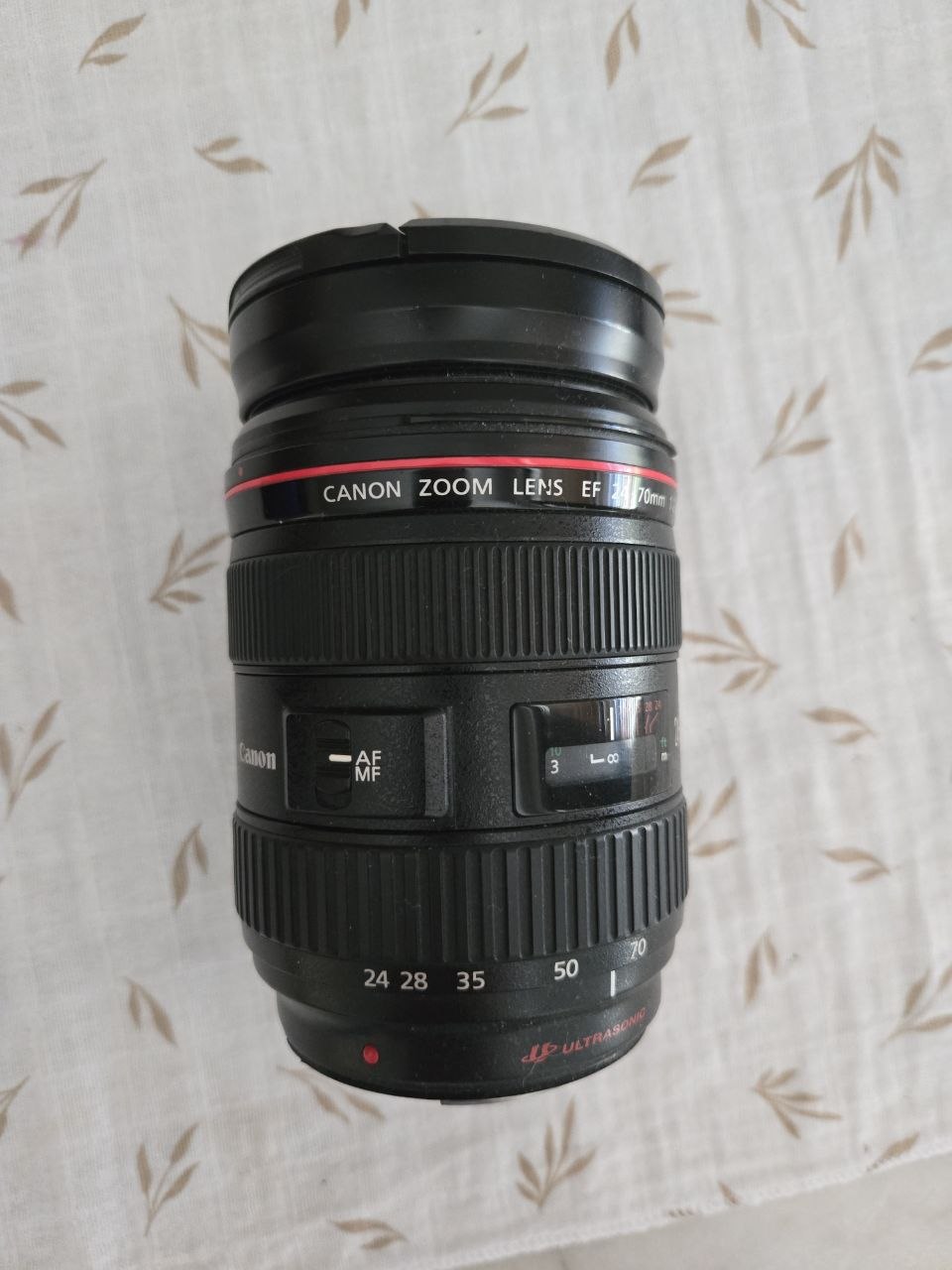 Canon EF 24-70mm f/2.8L USM lens