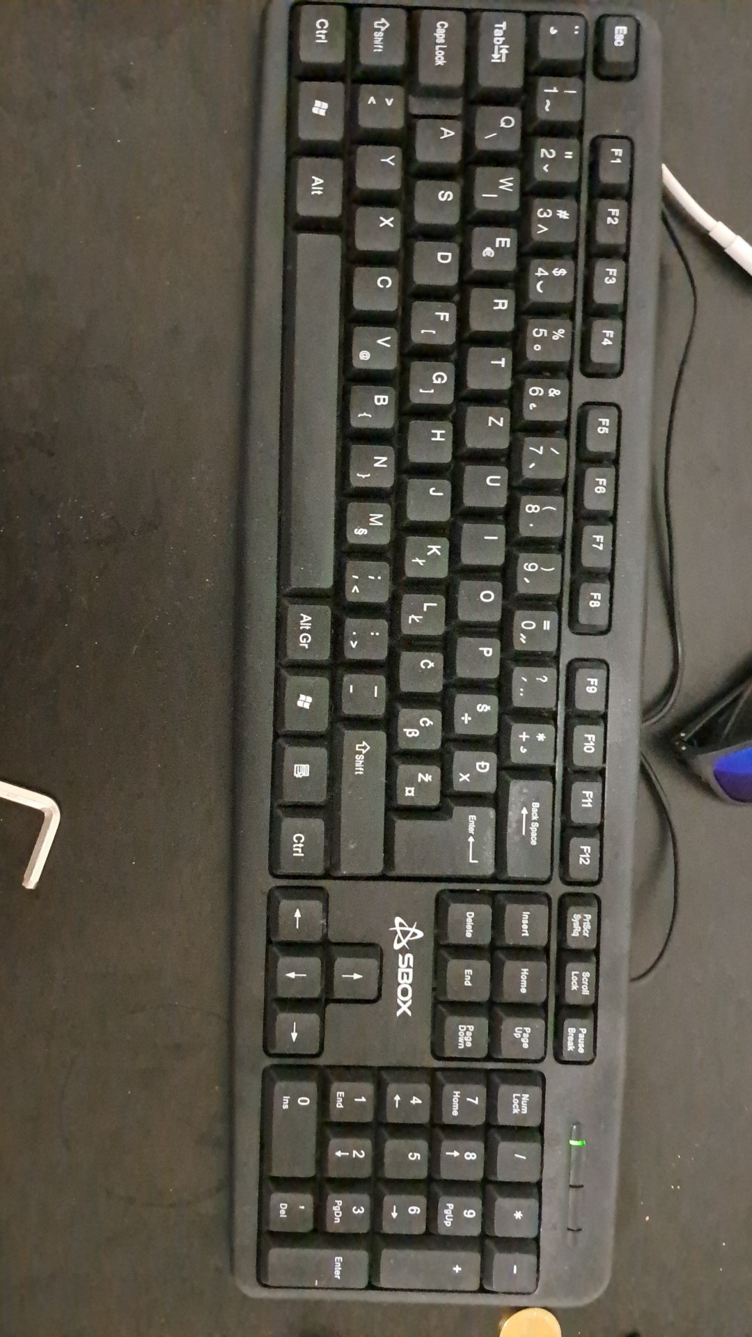 žičana tastatura