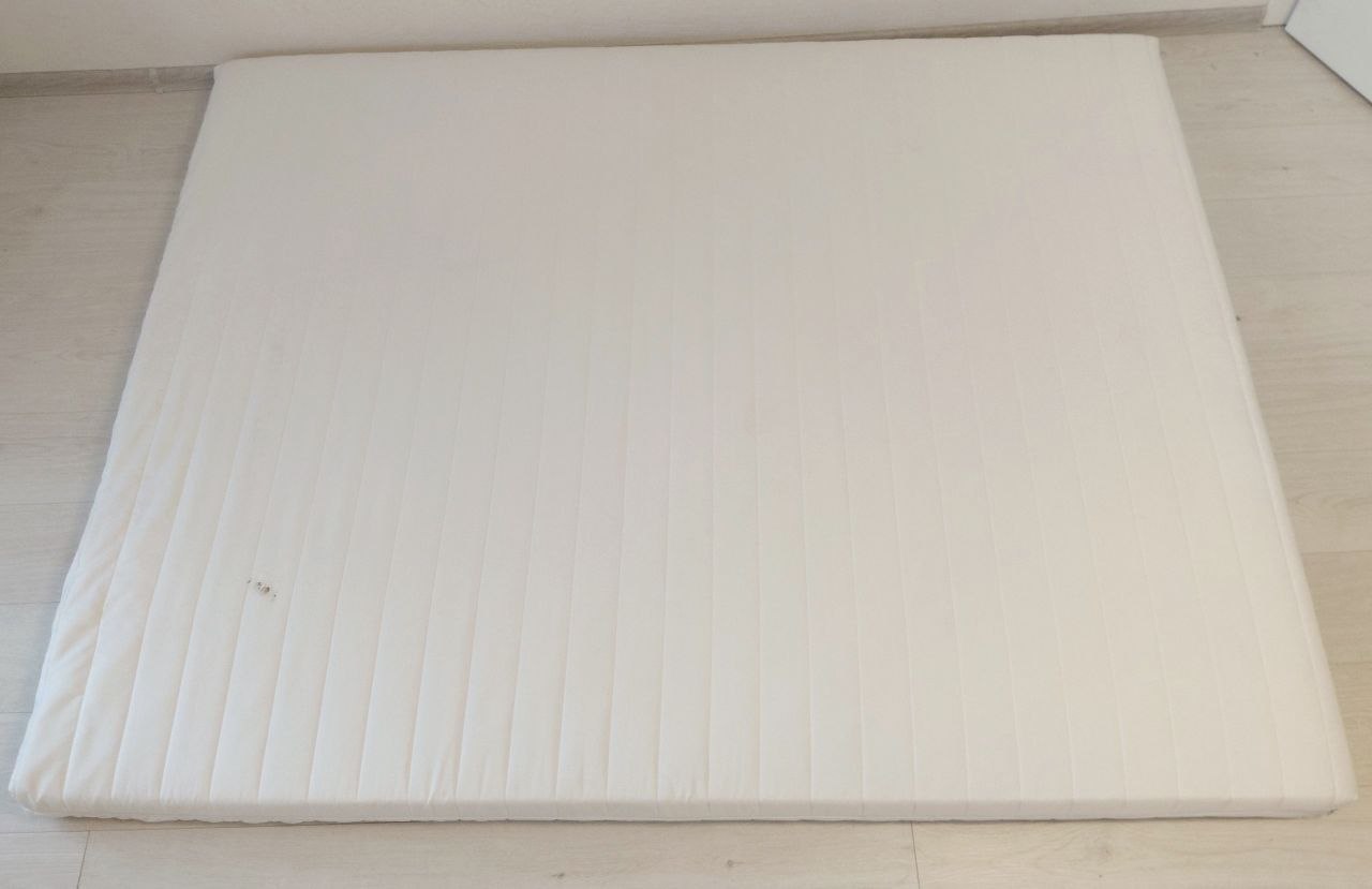 Foam polyurethane mattress photo 2