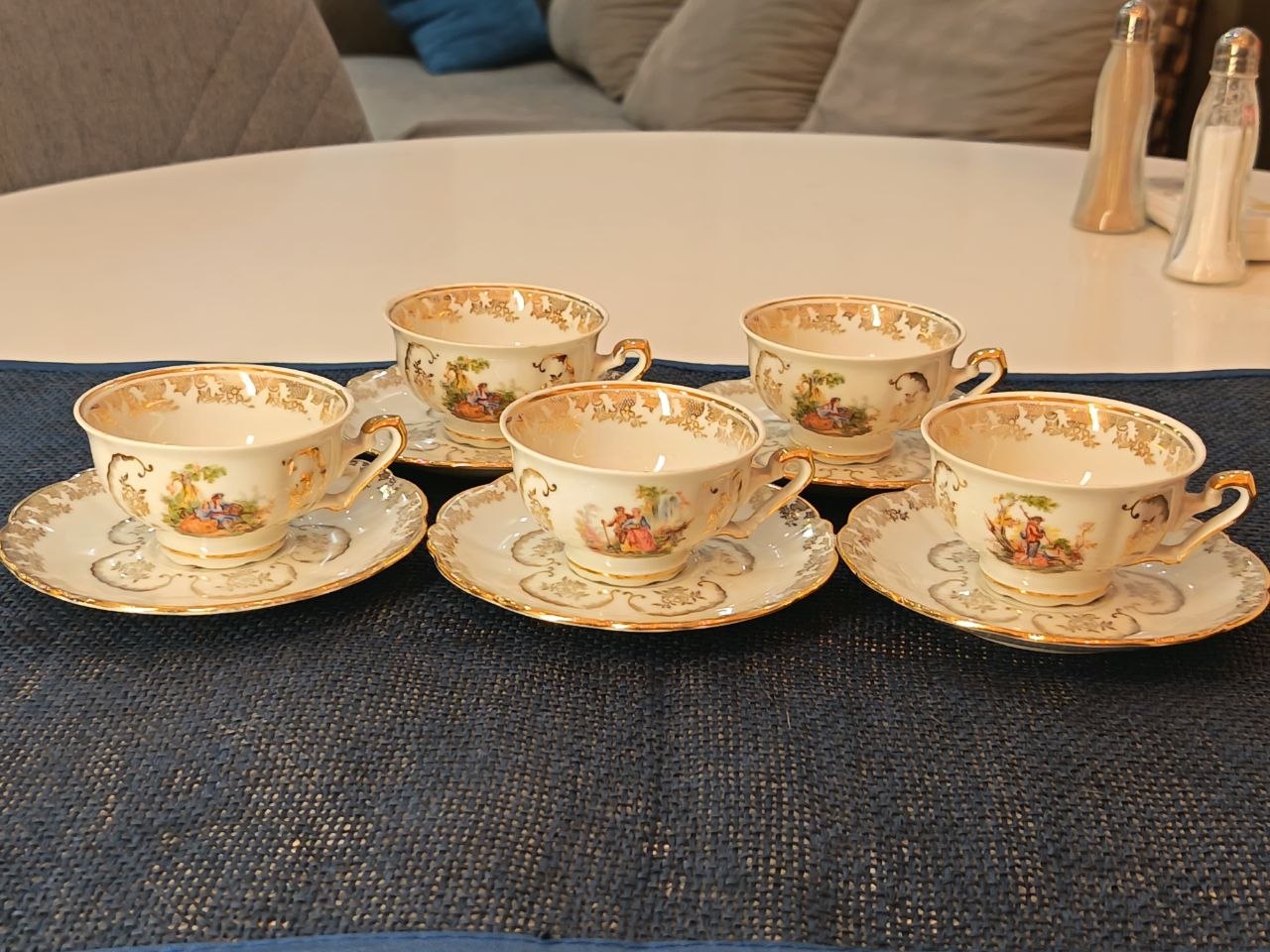 porcelain coffee set photo 2