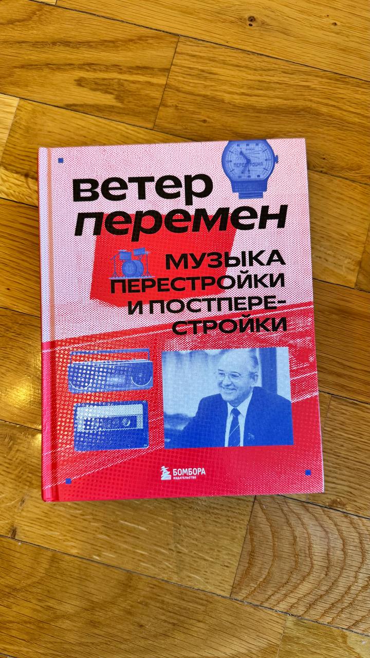 books photo 2