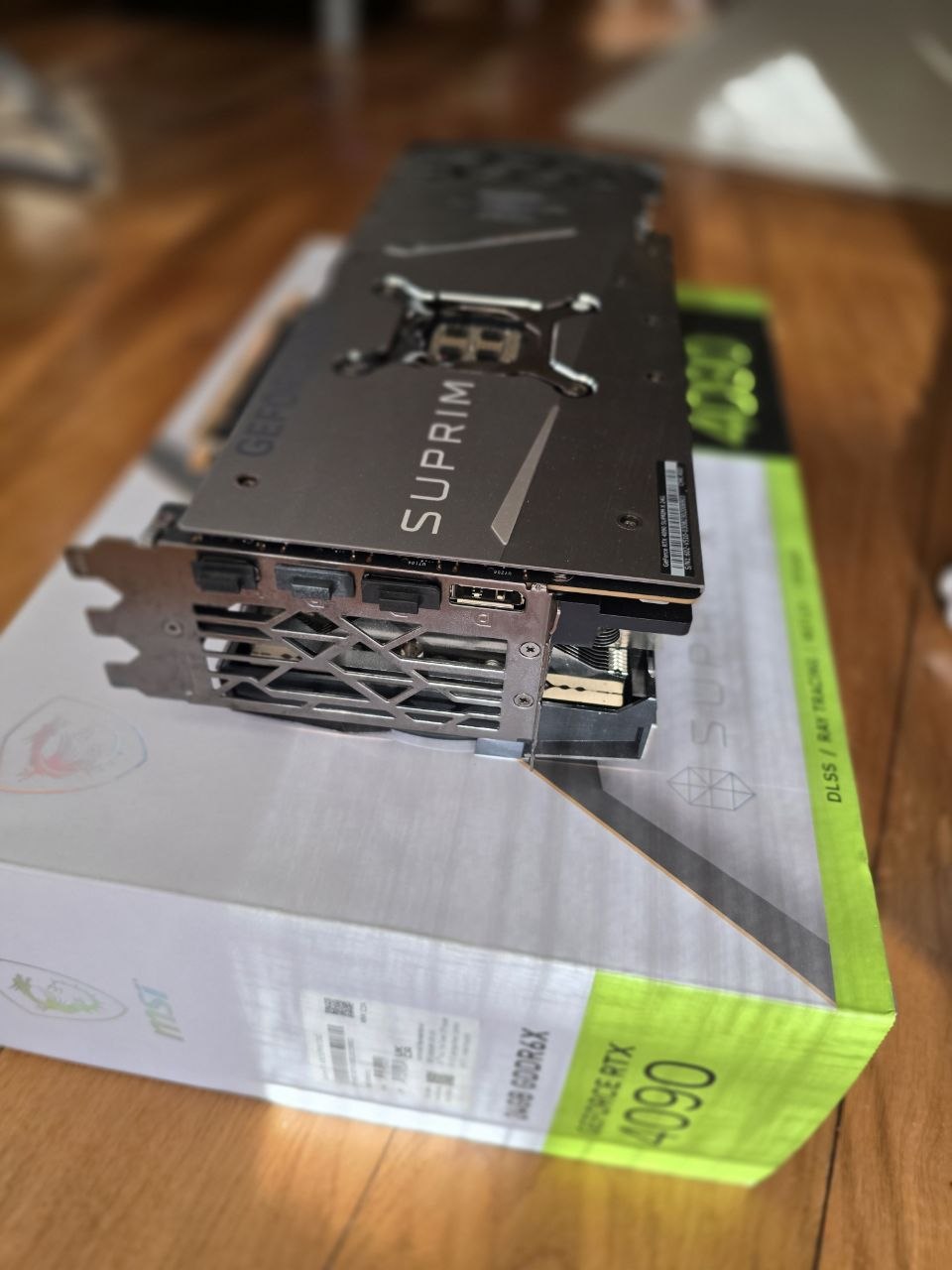 RTX 4090 24Gb MSI Suprim X photo 4