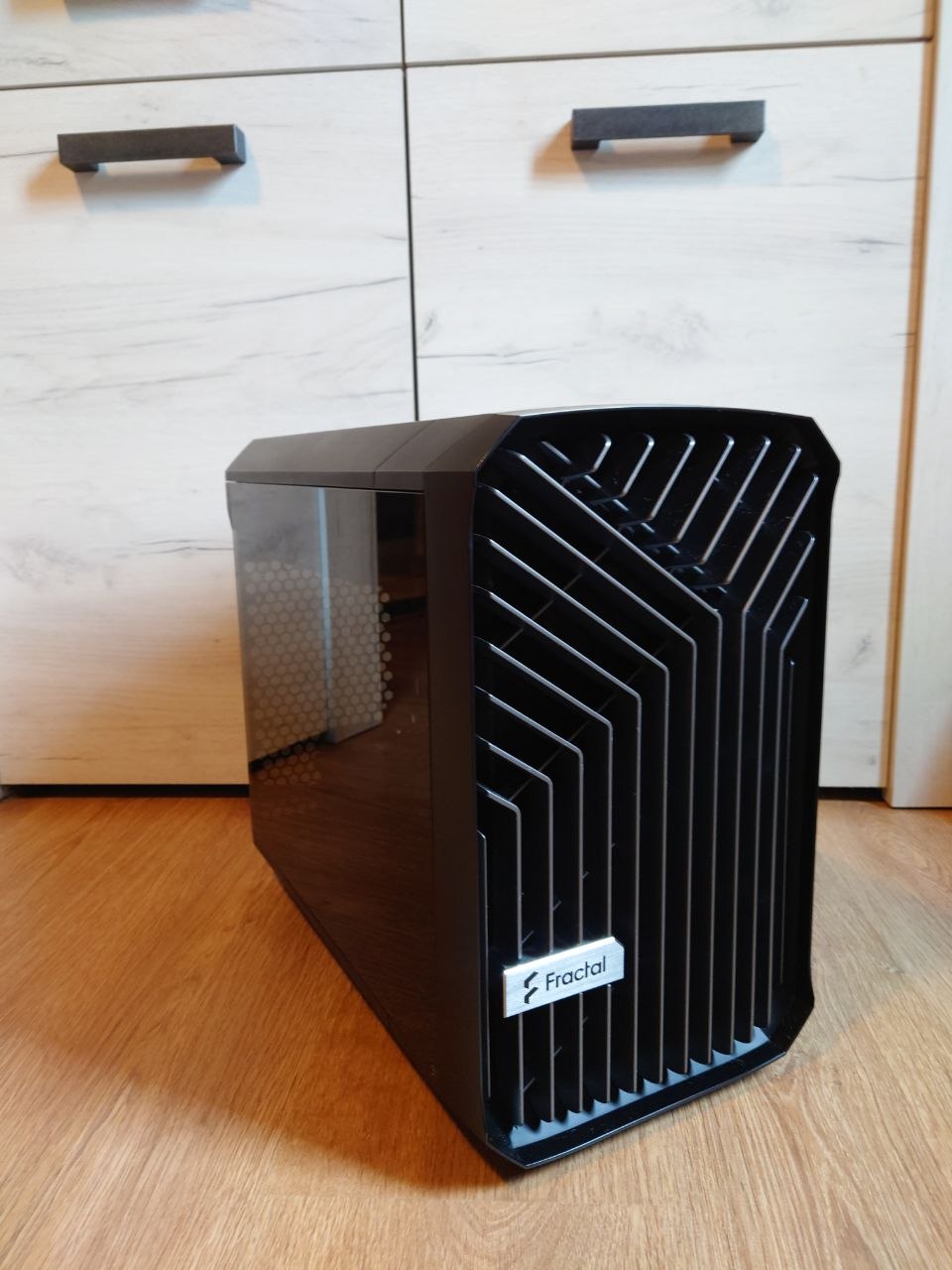 PS5 Slim 1TB са дисковим модулом