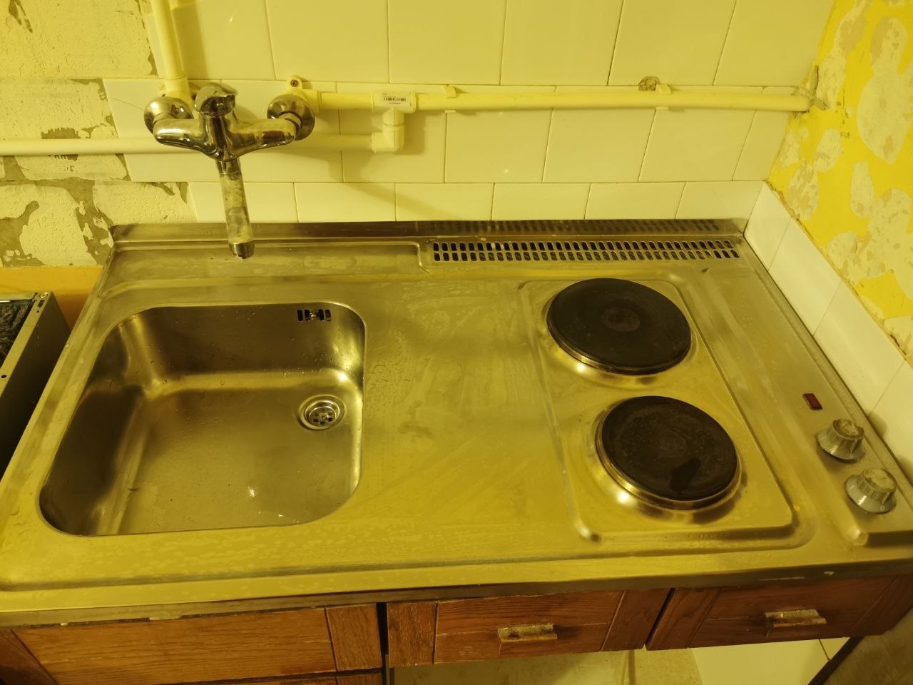 Šporet sa dve ploče