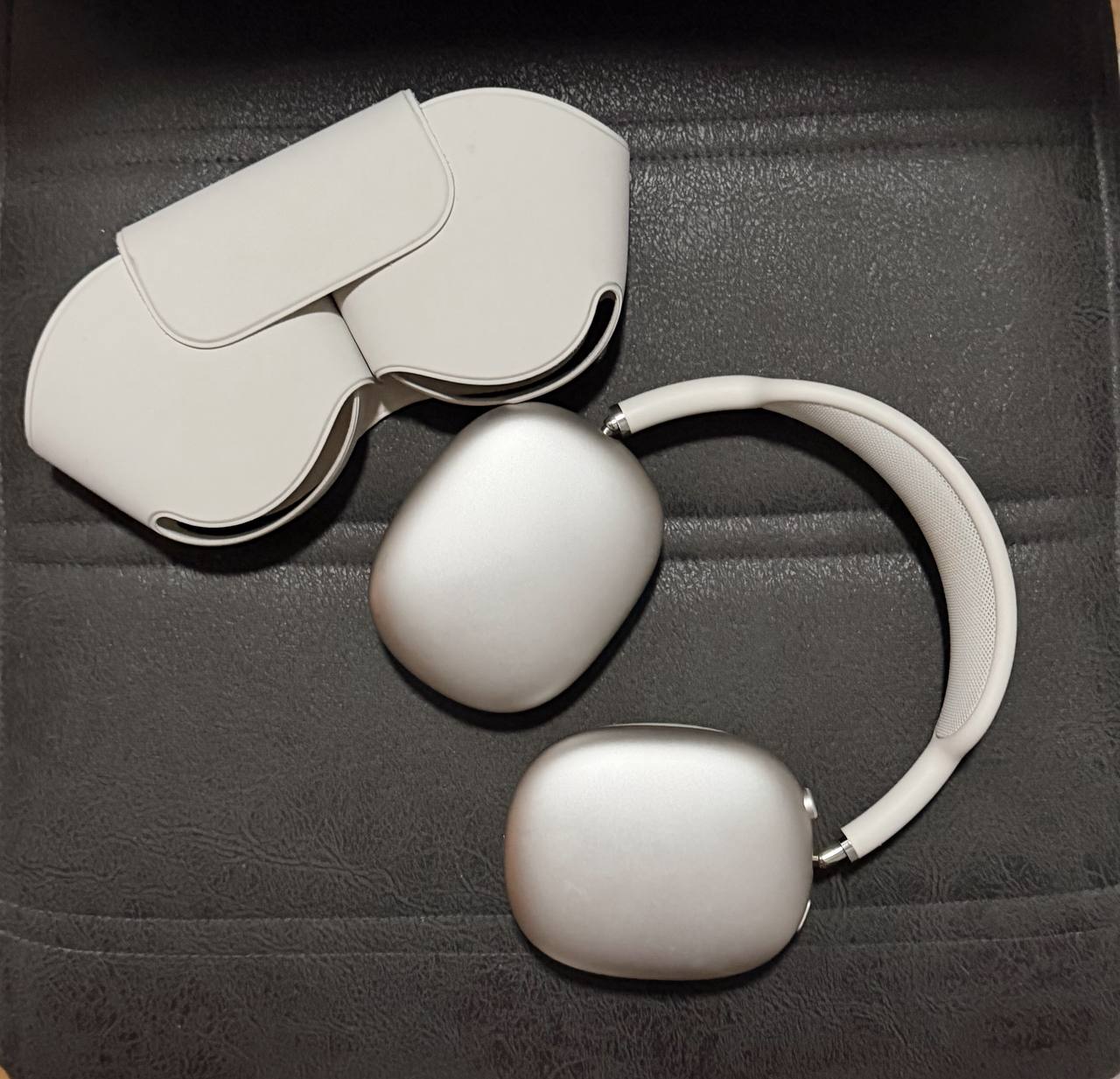 AirPods Max